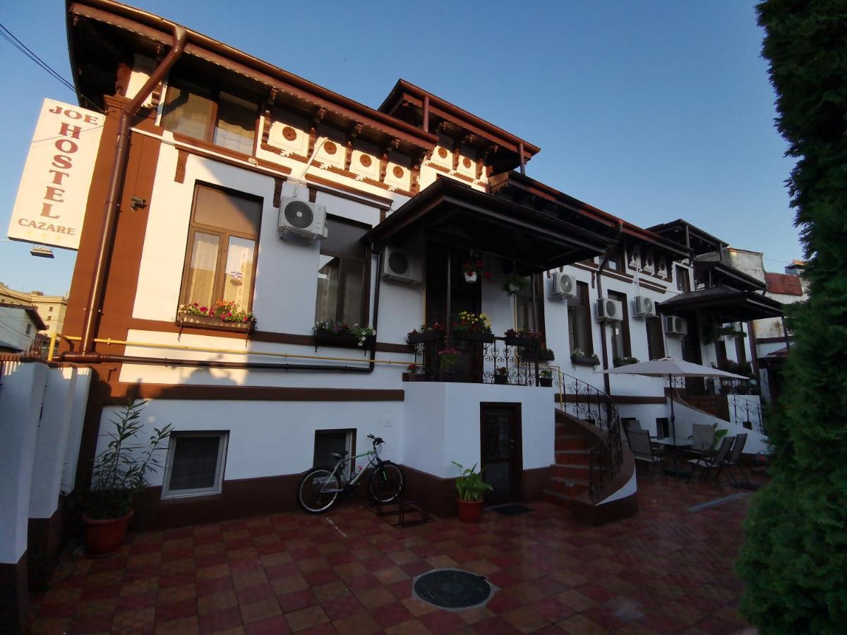 Joe Hostel Bucharest Exterior photo