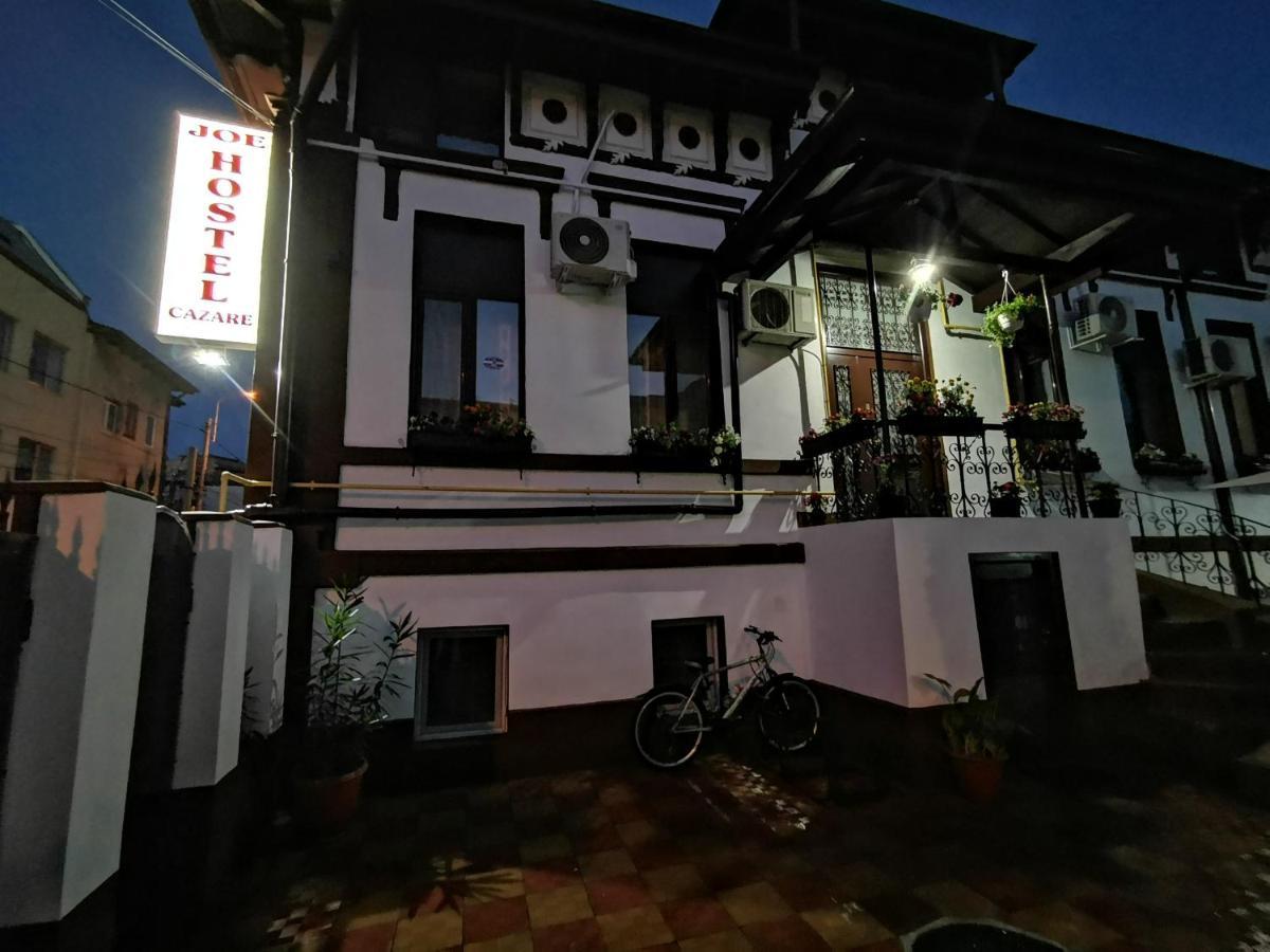 Joe Hostel Bucharest Exterior photo