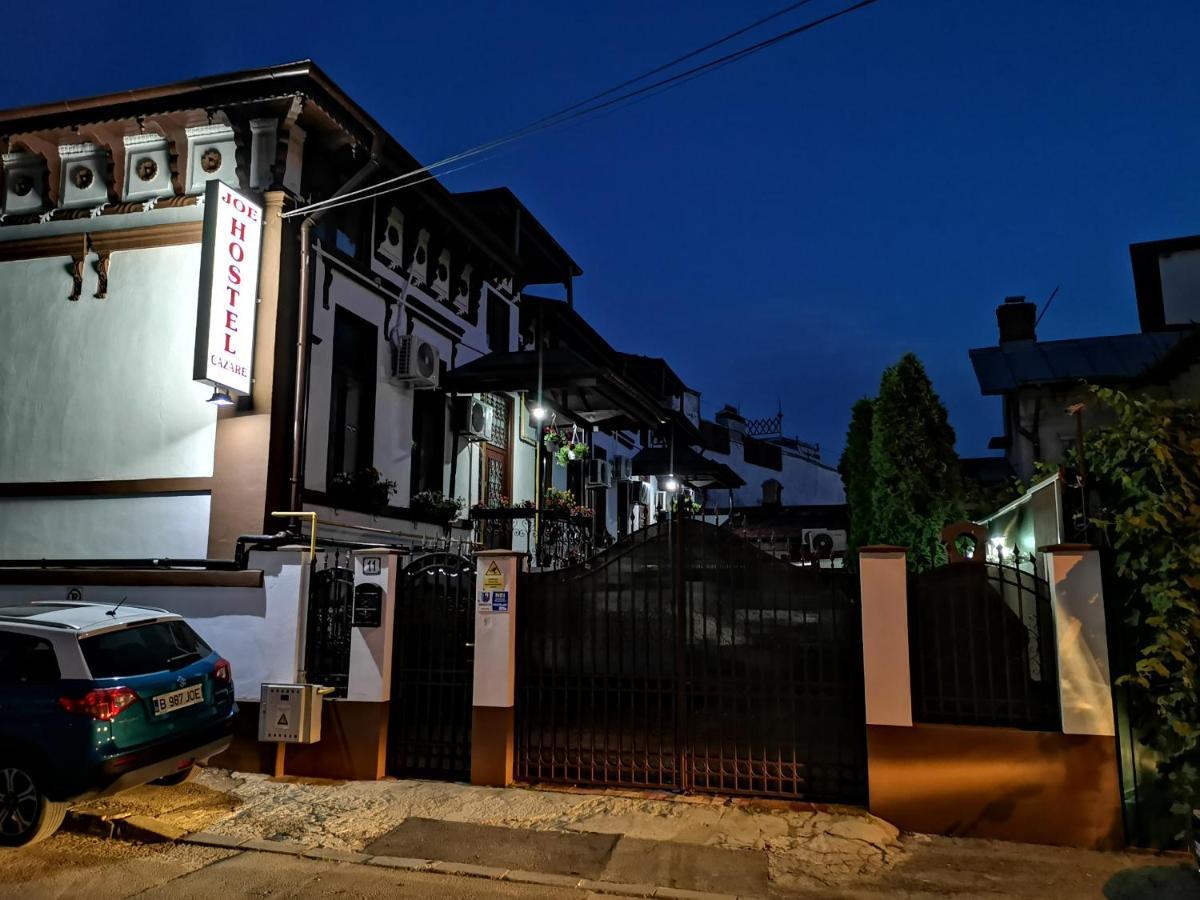 Joe Hostel Bucharest Exterior photo