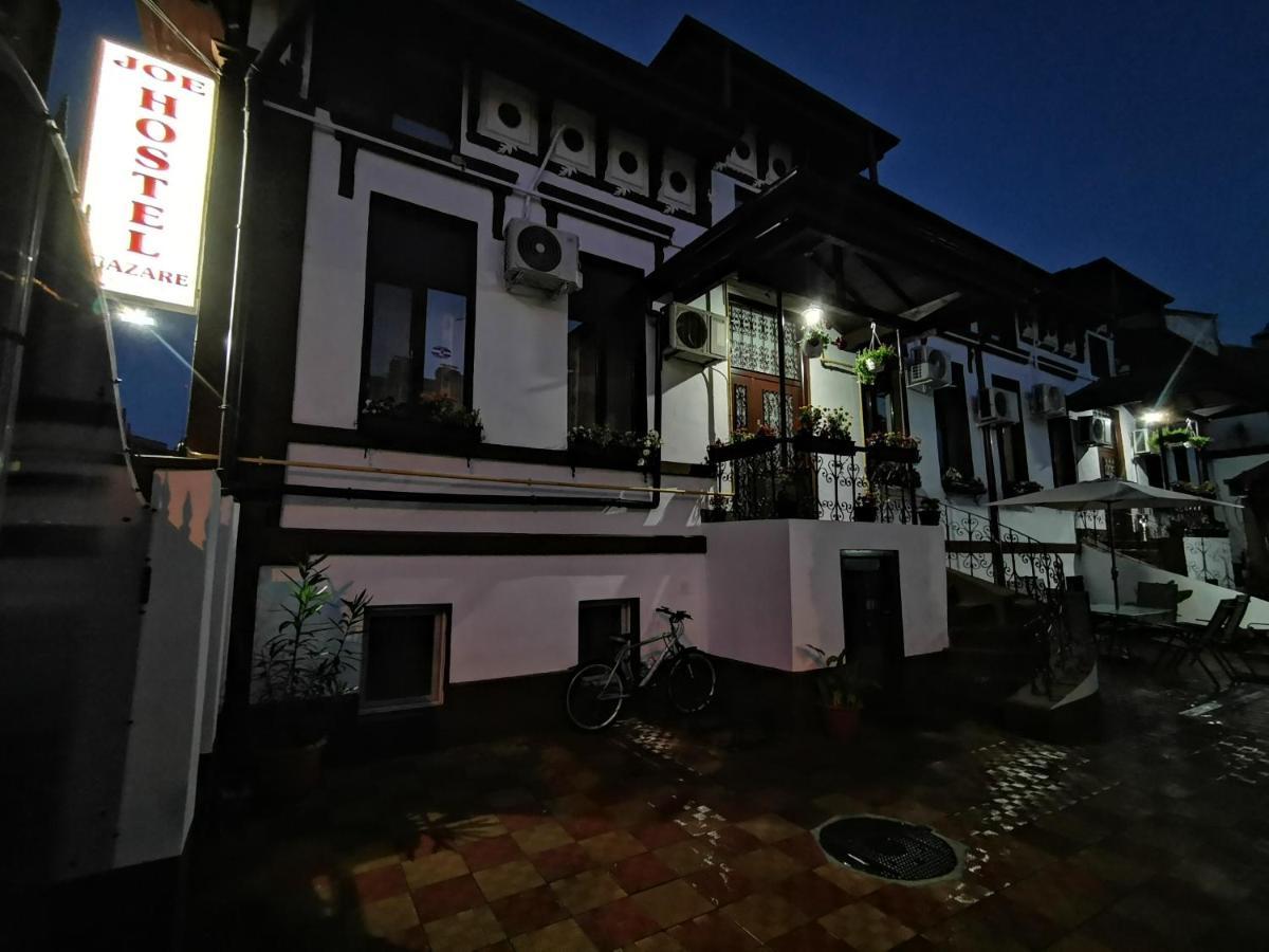 Joe Hostel Bucharest Exterior photo
