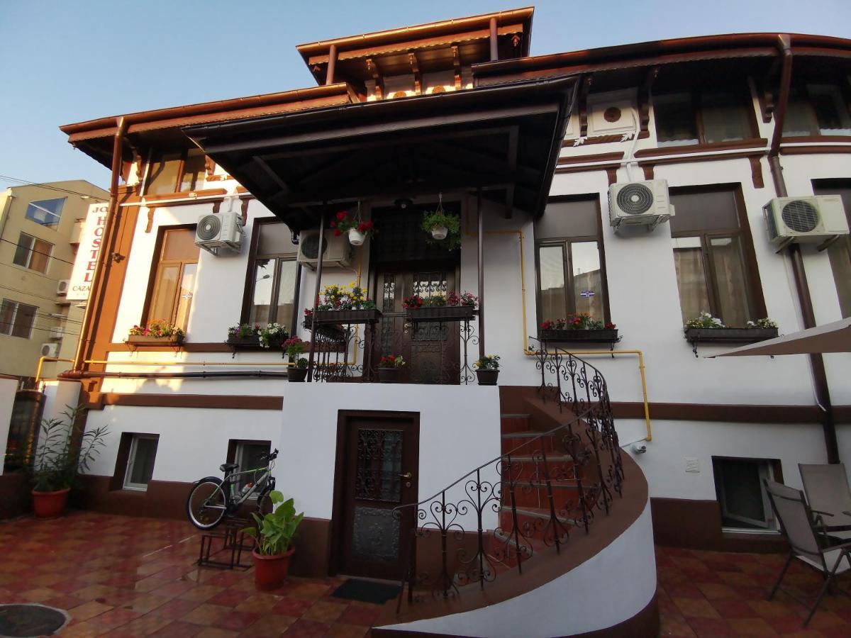 Joe Hostel Bucharest Exterior photo